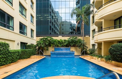 Parramatta Apartment | Cozy one bedroom in Parramatta Pool|Spa|Dine
