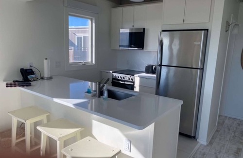 Napeague Apartment | Cozy Pad 2BR Beachside Home | TennisPoolFreePKG