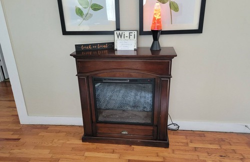 Jefferson City Apartment | Cozy Pad for 2
