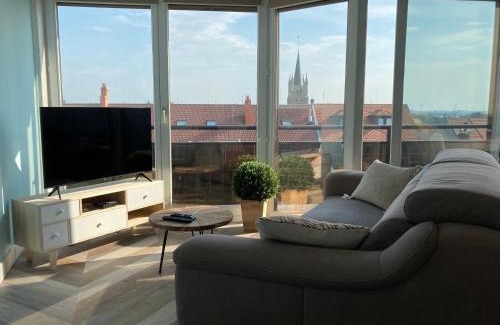Heist Apartment | Cozy Panorama Flat by the Beach