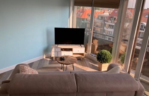 Heist Apartment | Cozy Panorama Flat by the Beach