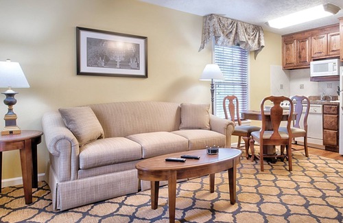 Williamsburg Resort | Cozy Patriots' Place 1BR/1BA Suite