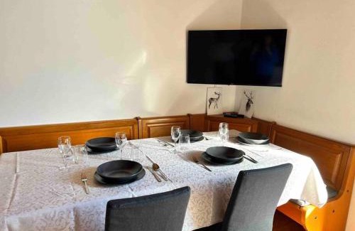 Tarvisio Apartment | Cozy Penthouse 2 bedrooms with WiFi - Netflix - Private Parking
