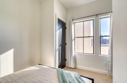 North Tabor House | Cozy Perfect Portland Escape - Chefs Kitchen