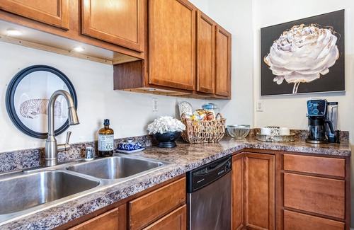 Germantown House | Cozy pet-friendly home with fenced backyard, fully equipped for long-term stays.