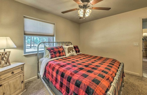Ruidoso Cottage | Cozy & Pet-friendly Ruidoso Cabin w/ Private Deck!