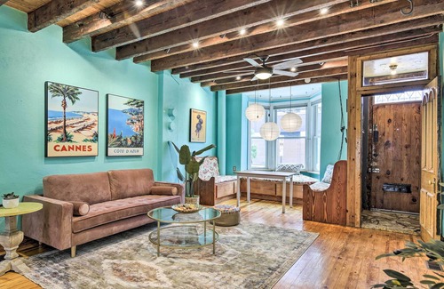 Spruce Hill House | Cozy Philadelphia Townhome: Walk to UPenn!