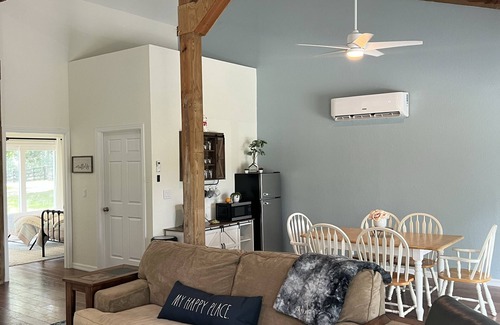 Brooksville House | Cozy "Pine Cottage" on 100+ acre Cattle Ranch, 40 min from Tampa! Sleeps up to 6