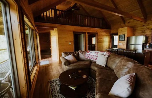 Mindoro Cabin | Cozy Pine Knob Cabin @ Highest Elevation in CTY