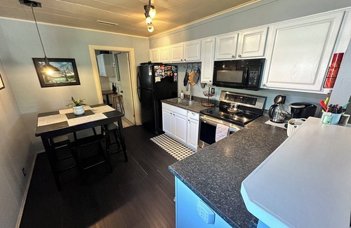 Prescott Cabin | Cozy Pines Cabin in Prescott - 3bd/2ba