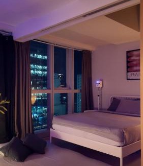 Bonifacio Global City Apartment | Cozy place in Uptown BGC near Malls and clubs