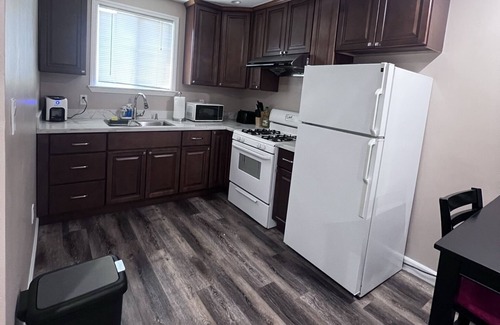 Upper Dimond House | Cozy private apartment nestled near the Mormon-Temple near Oakland Hills
