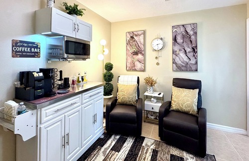 Orlando Apartment | Cozy Private Apartment - Stylish & Spotless — No sharing areas