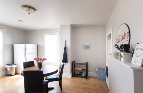 Payne - Phalen Apartment | Cozy & Private Apartment w/Laundry, Smart TV