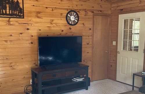 White Lake House | Cozy, Private Cabin in Nicolet National Forest! Newly Added, Sauna!!