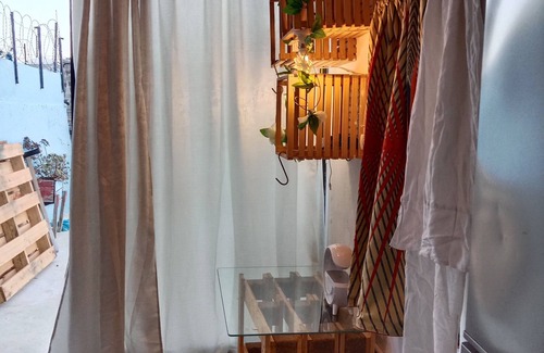Observatory Apartment | Cozy Private En Suite Studio