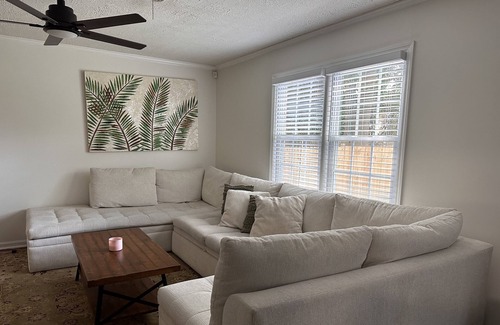 Martinez House | Cozy Private House in Augusta