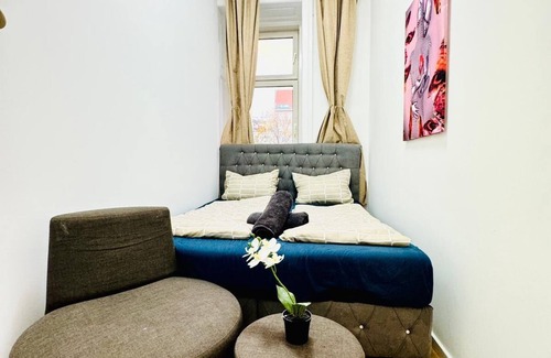 Brigittenau Condo | Cozy Private Room 12Min Walk to Augarten