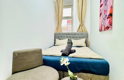 Brigittenau Condo | Cozy Private Room 12Min Walk to Augarten