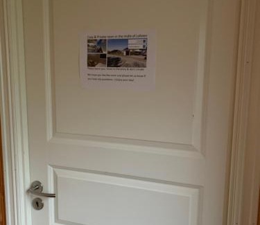 Leknes Apartment | Cozy & private room in the middle of Lofoten