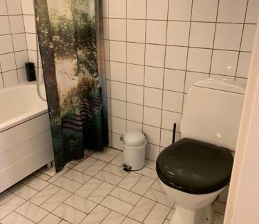 Leknes Apartment | Cozy & private room in the middle of Lofoten