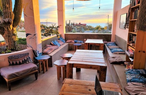 La Ventana Apartment | Cozy Queen Room #4 fast wifi, access to common areas