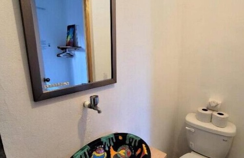 La Ventana Apartment | Cozy Queen Room #5 w/Garden View, Fast wifi and a/c