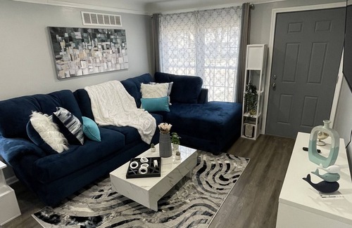 Redford House | Cozy Redford Haven