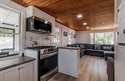 Southern Coast Cottage | Cozy, remodeled cottage with a private path to the beach, and a huge yard, nestled in the pines!