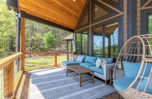 Nebo House | Cozy Retreat Close to Lake James!