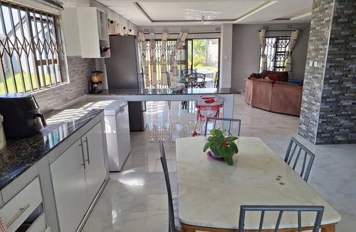 Lusaka Apartment | Cozy retreat near 7070 High way with easy access to major attractions in Lusaka.