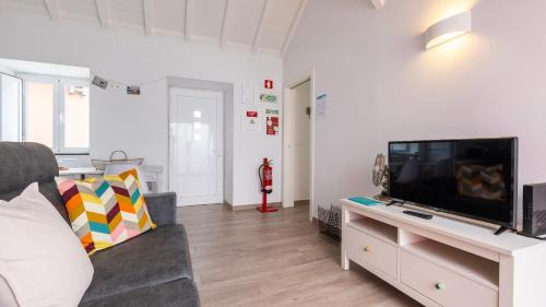Eugaria Apartment | Cozy Retreat with Patio Near Sintra by LovelyStay