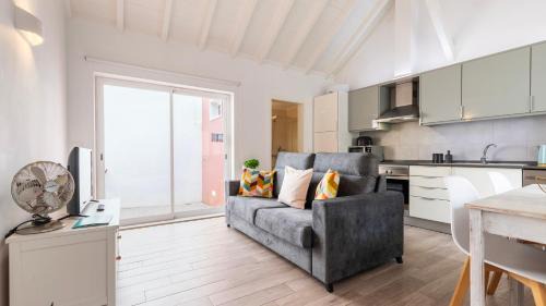 Eugaria Apartment | Cozy Retreat with Patio Near Sintra by LovelyStay