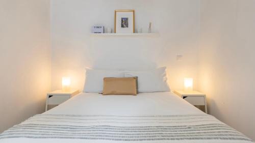 Eugaria Apartment | Cozy Retreat with Patio Near Sintra by LovelyStay