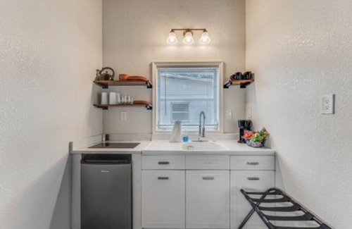 Chassahowitzka Cabin | Cozy River Cabin 2 Su