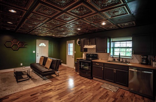 Columbia Apartment | Cozy Riverside Retreat with views of the beautiful Duck River