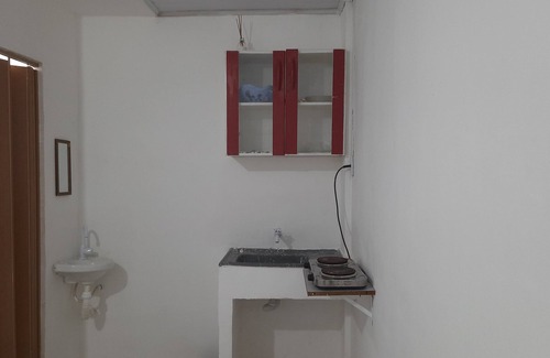 Rio Vermelho Hotel | Cozy room close to the beach and the city's main tourist attractions