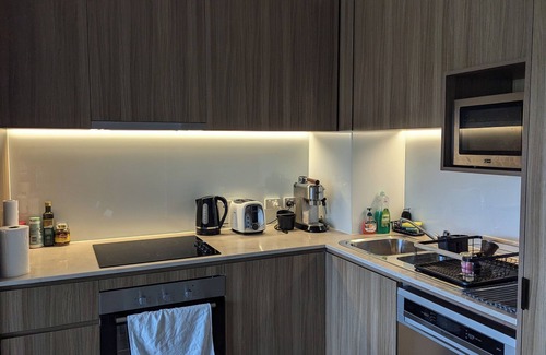 Brighton Apartment | Cozy Room close to beach and nature reserve