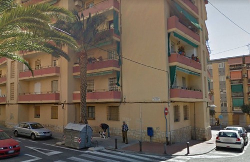 Alicante Apartment | Cozy Room for Rent in Alicante. 25 Minutes to the Beach. Smarttv