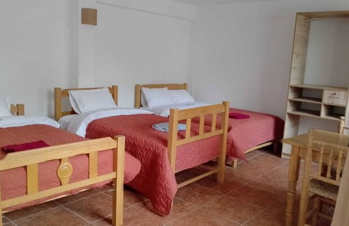 Independencia Bed & Breakfast | cozy room With garden view.