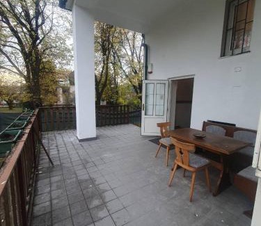 Floridsdorf House | Cozy Rooms in an elegant House