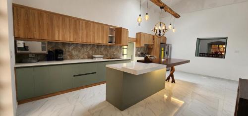 Pujili Villa | Cozy rural house with WiFi and garden in Pujilí