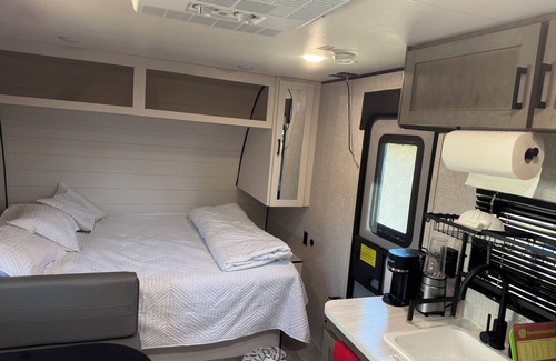 Fresno House | Cozy RV in Tremendous Fresno with WiFi, AC