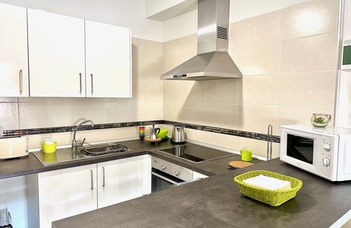 Bajamar Apartment | Cozy Seaview Apartment with Gym & Kids Park