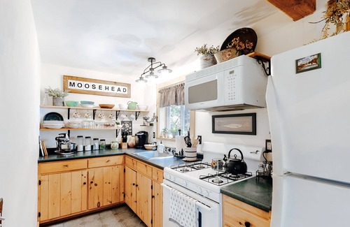 Shirley Mills House | Cozy & secluded getaway w/ a full kitchen & firepit - walk to the lake