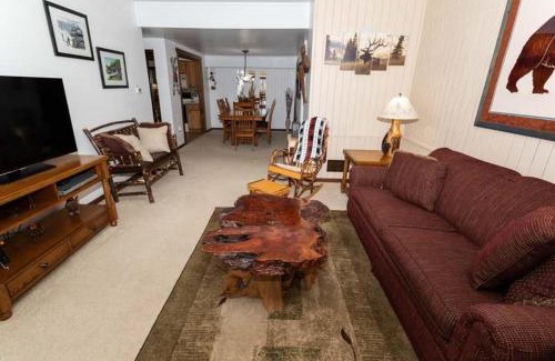 Seven Springs Apartment | Cozy Seven Springs 1 Bedroom Condo with Private Deck condo