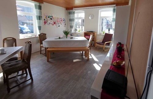 Rabenholz Bed & Breakfast | Cozy shared room Marry on the horse farm