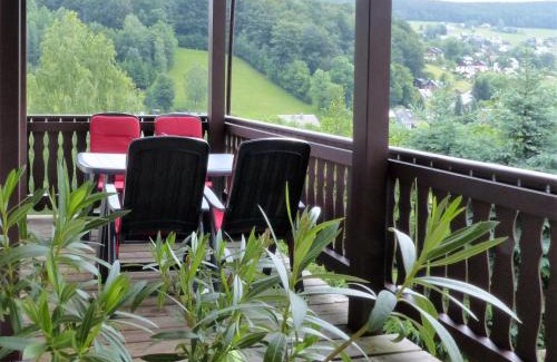 Rittersgrun Apartment | Cozy Ski Base with Garden, cleaning included