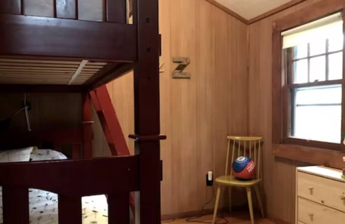 Smallwood Cabin | Cozy smallwood cabin