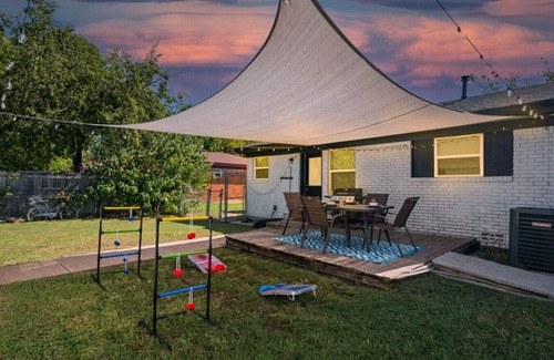 Haltom City House | Cozy, Spacious & Allergy Friendly Retreat - 4BR